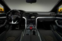 Interieur_Lamborghini-Urus_19