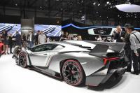 Exterieur_Lamborghini-Veneno-2013_24
                                                        width=