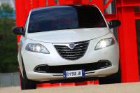 Exterieur_Lancia-Ypsilon-2011_15