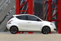 Exterieur_Lancia-Ypsilon-2011_21
                                                        width=