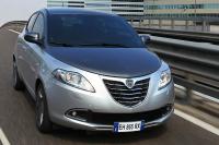 Exterieur_Lancia-Ypsilon-2011_16