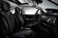 Interieur_Lancia-Ypsilon-2011_27