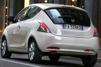 Exterieur_Lancia-Ypsilon-2016_4
                                                        width=