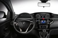 Interieur_Lancia-Ypsilon-2016_16