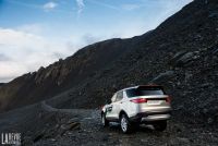 Exterieur_Land-Rover-Discovery-SD4-HSE-Luxury_12
                                                        width=