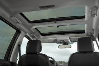 Interieur_Land-Rover-Freelander-2011_27