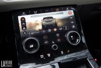 Interieur_Land-Rover-Range-Rover-Velar-D300_34