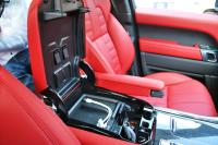 Interieur_Land-Rover-Range-Sport-2013_46
                                                        width=