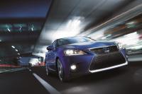 Exterieur_Lexus-CT-200h-2014_8
                                                        width=