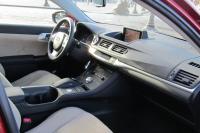 Interieur_Lexus-CT-200h-Sensation_31