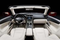 Interieur_Lexus-IS-250C_54