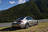 Exterieur_Lexus-IS-300h-Hybride_21
                                                        width=