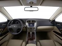 Interieur_Lexus-IS_61