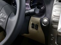 Interieur_Lexus-IS_71