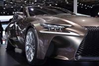 Exterieur_Lexus-LF-CC-concept_10