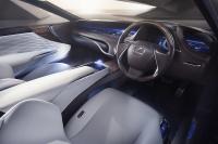 Interieur_Lexus-LF-FC_20