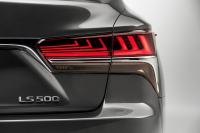 Exterieur_Lexus-LS-500-2017_18
                                                        width=