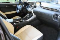 Interieur_Lexus-NX-300h-Hybride_26
                                                        width=