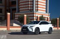 Exterieur_Lexus-RX-450h-2015_25