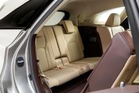 Interieur_Lexus-RX-L_20
                                                        width=