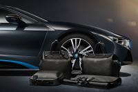 Exterieur_LifeStyle-Bagage-Louis-Vuitton-Bmw-i8_1