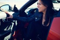 Interieur_LifeStyle-Jaguar-F-Type-SVR-Michelle-Rodriguez_19
                                                        width=