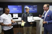 Exterieur_LifeStyle-Montres-IWC-Schaffhausen-Hamilton-Rosberg_6
                                                        width=