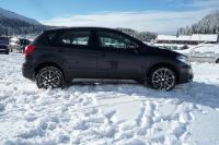 Exterieur_LifeStyle-Suzuki-SX4-SCross-Neige_2