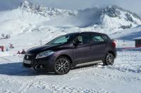 Exterieur_LifeStyle-Suzuki-SX4-SCross-Neige_0