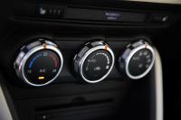 Interieur_Mazda-2-1.5-Skyactiv-115-Selection_35