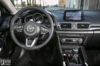 Interieur_Mazda-3-SKYACTIV-G-165_27