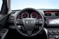 Interieur_Mazda-6-2010_18