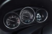 Interieur_Mazda-6-2013_10
                                                        width=