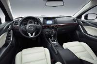 Interieur_Mazda-6-Wagon_6
                                                        width=