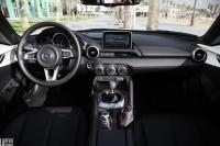 Interieur_Mazda-MX-5-2.0_42
                                                        width=