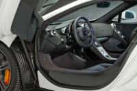 Interieur_McLaren-MP4-12C-2011_32
                                                        width=