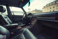 Interieur_Mercedes-560-SEL-W126_26
                                                        width=