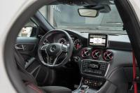 Interieur_Mercedes-A-45-AMG_17
                                                        width=