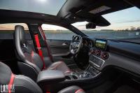 Interieur_Mercedes-AMG-A-45_30