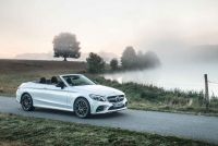 Exterieur_Mercedes-AMG-C-43-Cabriolet_3
                                                        width=