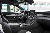 Interieur_Mercedes-AMG-C63-Coupe_1