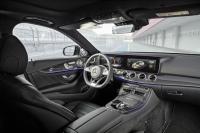 Interieur_Mercedes-AMG-E-63-S-2016_22
                                                        width=