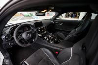 Interieur_Mercedes-AMG-GT-R-au-Mans_47
                                                        width=