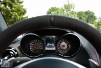 Interieur_Mercedes-AMG-GT-Roadster-2017_36
                                                        width=