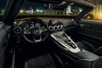 Interieur_Mercedes-AMG-GT-S-Roadster_10
                                                        width=