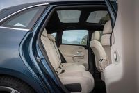 Interieur_Mercedes-B-200_23
                                                        width=