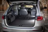 Interieur_Mercedes-B-200_26
                                                        width=