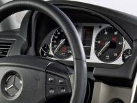 Interieur_Mercedes-B_30