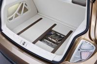 Interieur_Mercedes-BlueZero-E-Cell-Plus_17
                                                        width=