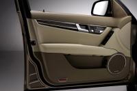 Interieur_Mercedes-C_52